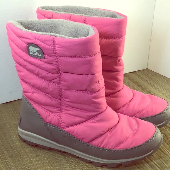 Sorel Shoes - Sorel waterproof boots pink and gray size 6. Nice